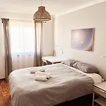 Sandycamps Surf House Pensjonat