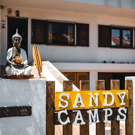 Sandycamps Surf House Baleal