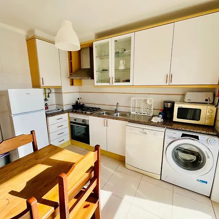 Sandycamps Surf House Gasthof