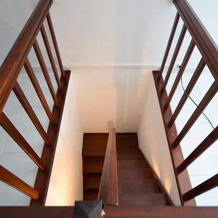 Sandycamps Surf House Gasthof *