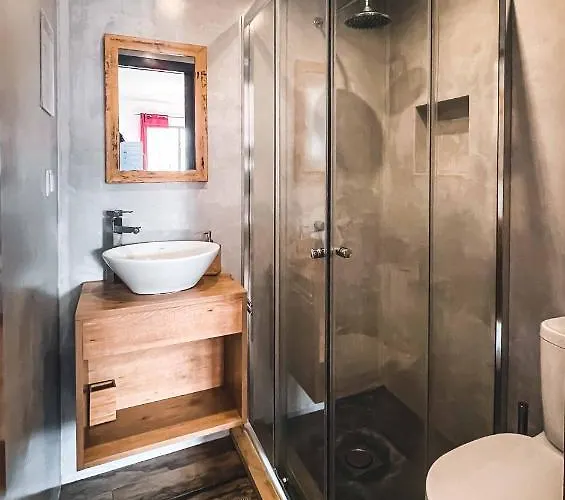 בית הארחה Sandycamps Surf House