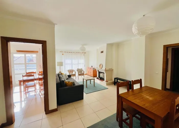 בית הארחה Sandycamps Surf House *